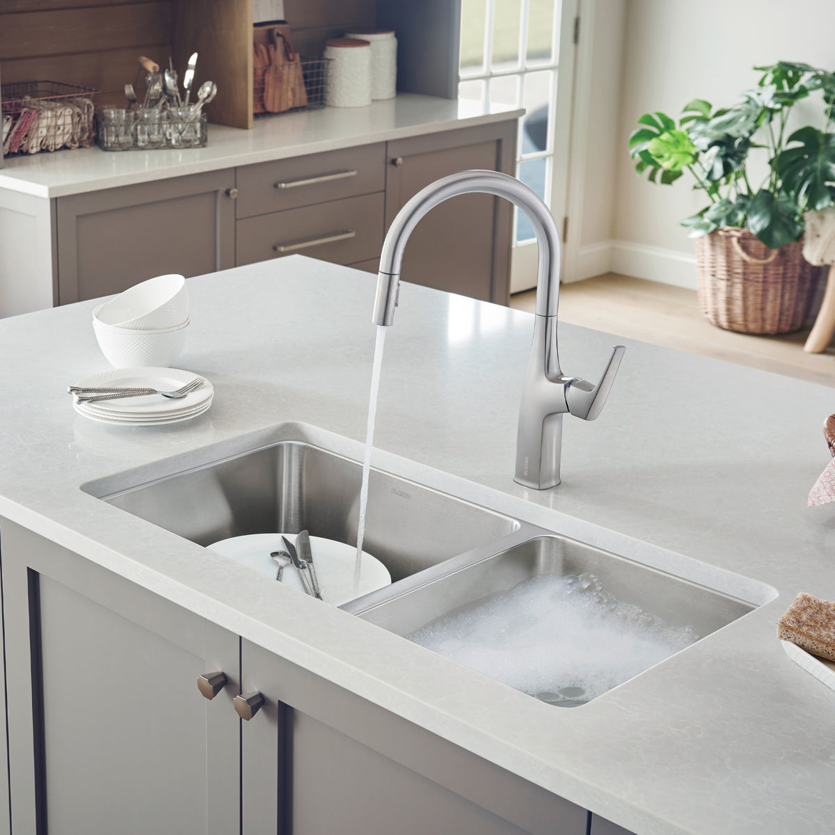 Blanco - 402244 - Formera 33" 60/40 Double Bowl Undermount Stainless Steel Kitchen Sink - Satin Polish - Beauty Shot 3