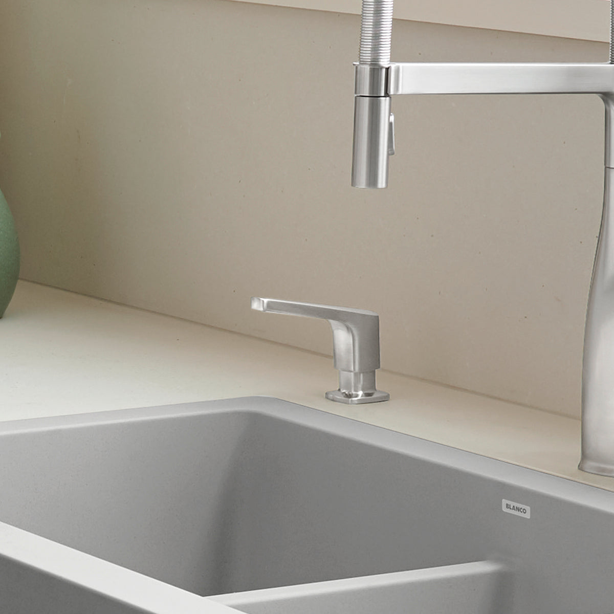 Blanco - 442680 - Rivana Soap Dispenser - PVD Steel - Beauty Shot 2