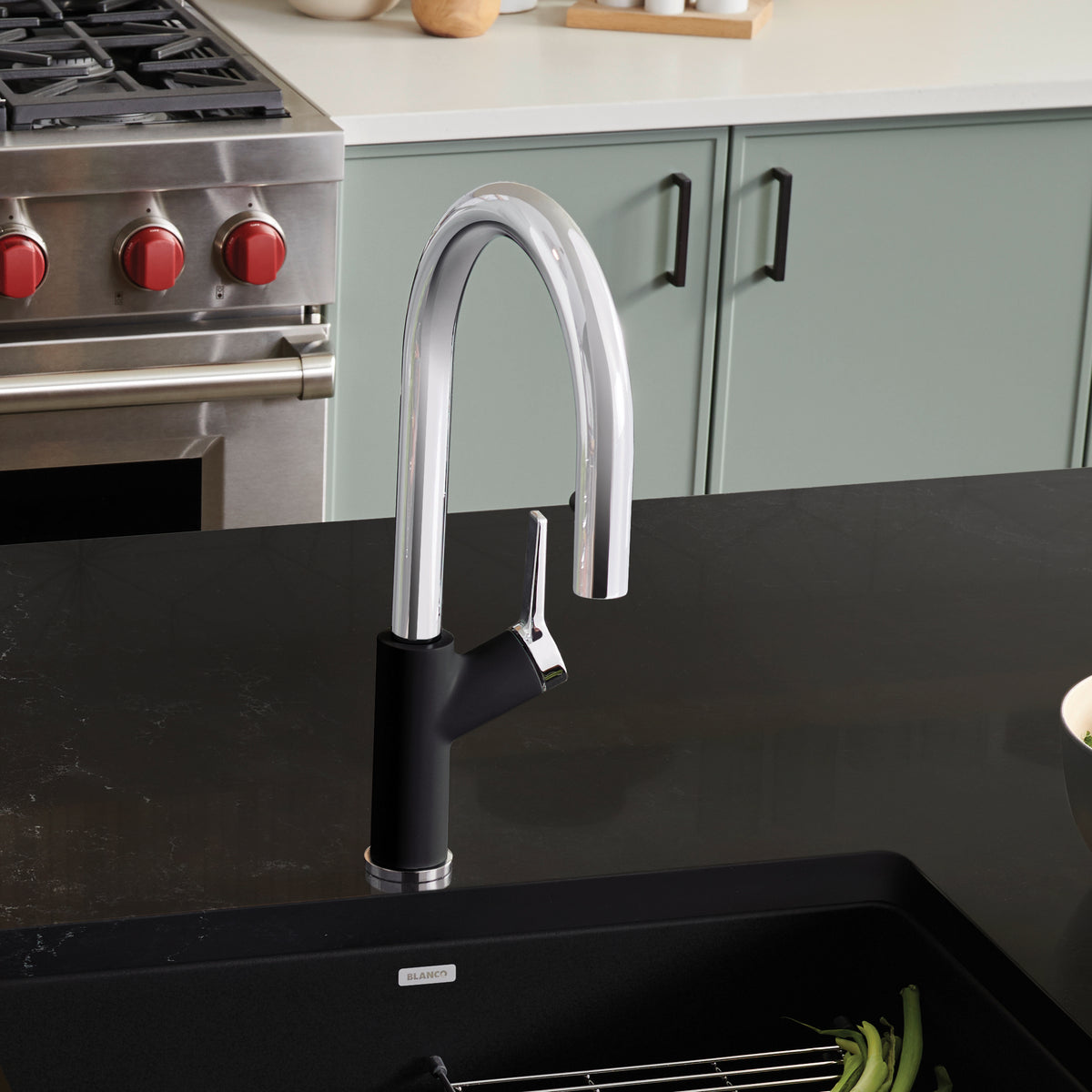 Blanco - 526398 - Urbena Pull-Down Dual-Spray Kitchen Faucet - Chrome/Coal Black - Beauty Shot 2