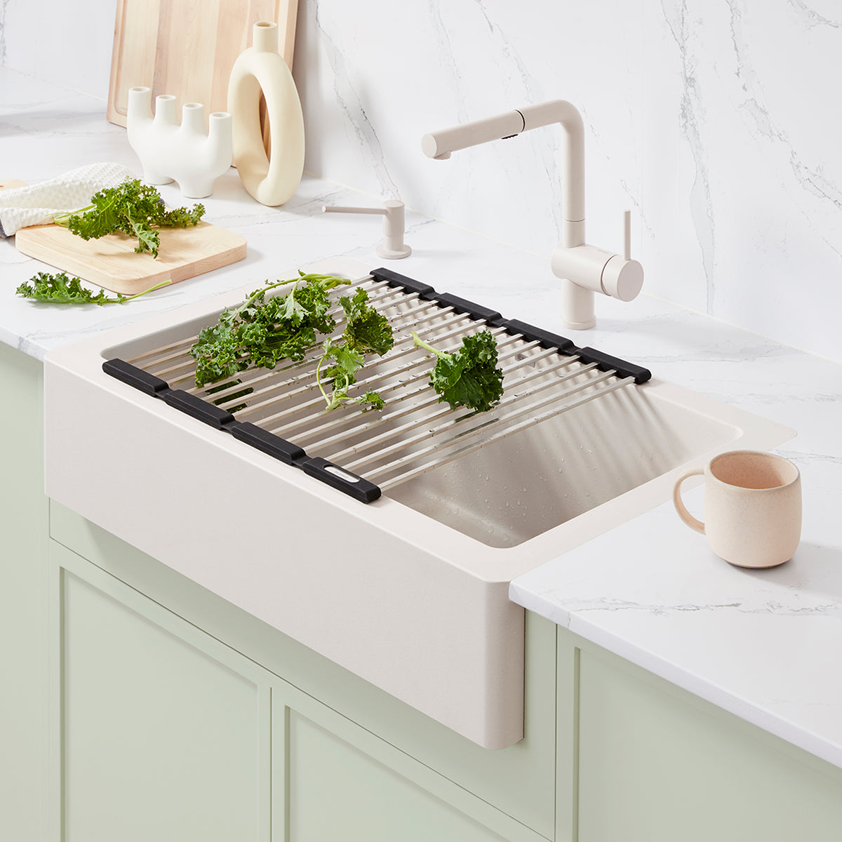 Blanco - 526963 - Linus Low Arc Pull-Out Dual-Spray Kitchen Faucet - Soft White - Beauty Shot 5