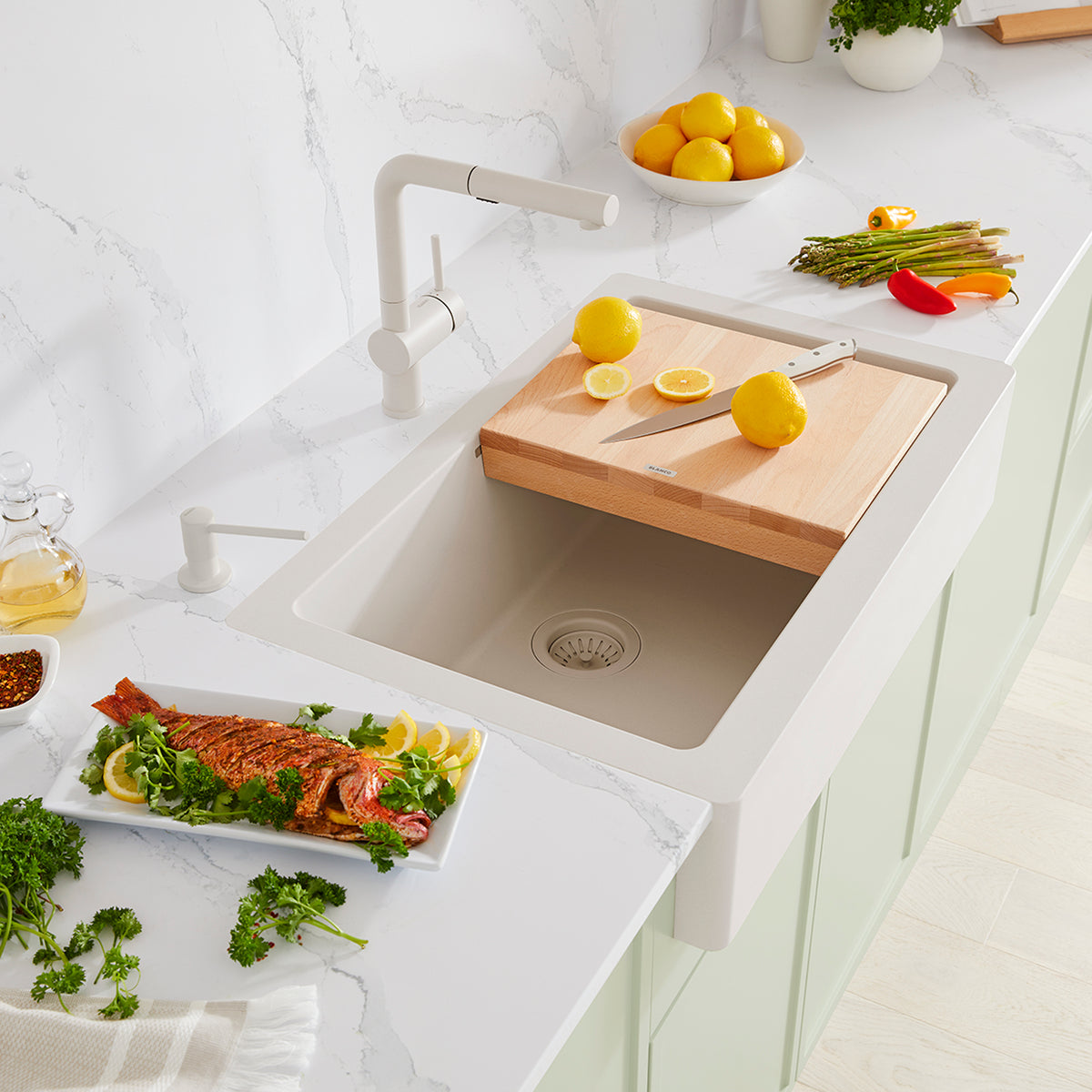 Blanco - 235010 - Ikon/Vintera Beechwood Floating Cutting Board - Beauty Shot 10