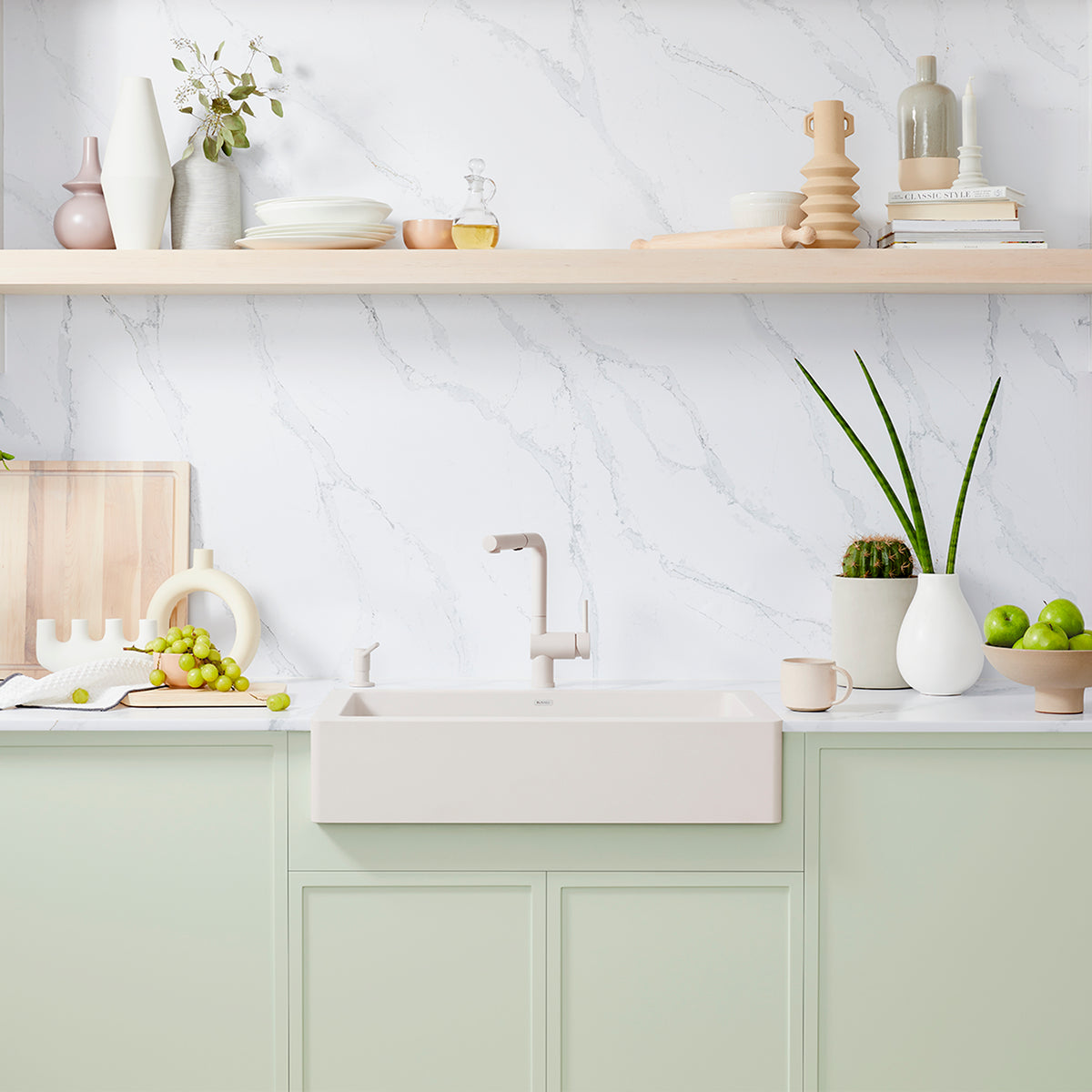 Blanco - 402900 - Vintera SILGRANIT 30" Single Bowl Apron-Front Farmhouse Sink - Soft White - Beauty Shot 2