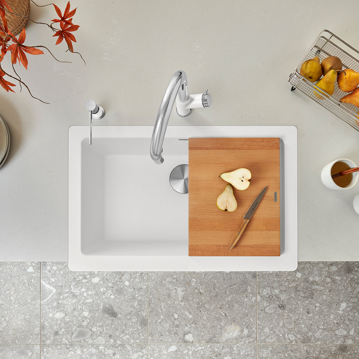 Blanco - 402584 - Vintera SILGRANIT 30" Single Bowl Apron-Front Farmhouse Sink - White - Beauty Shot 4