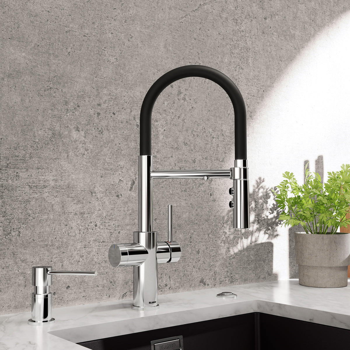Blanco - 402298 - Lato Soap Dispenser - Chrome - Beauty Shot 2