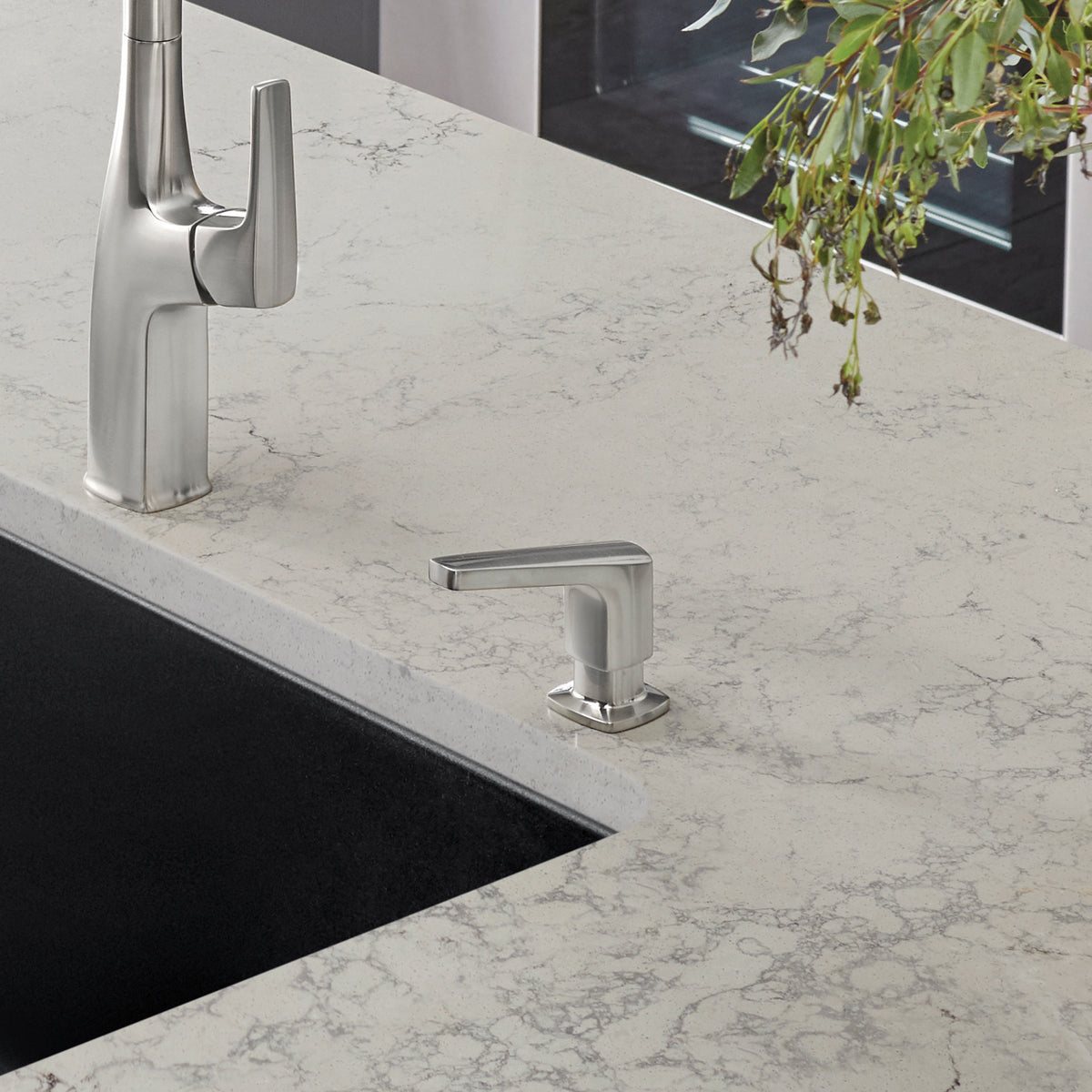Blanco - 442680 - Rivana Soap Dispenser - PVD Steel - Beauty Shot 3